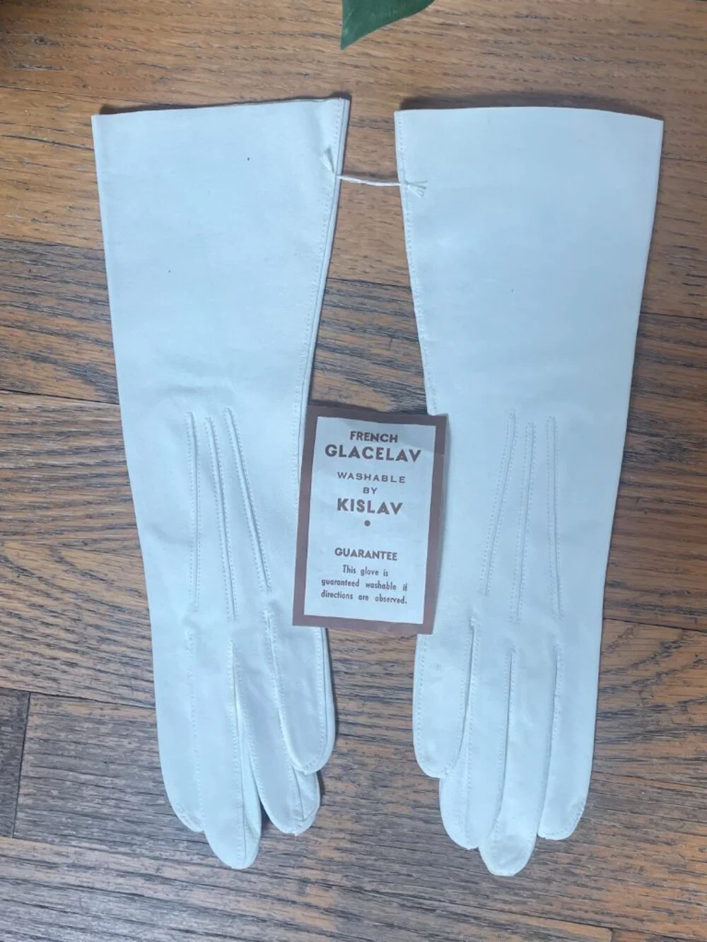 Vintage Kislav Gloves Suede Ivory Size 6 11